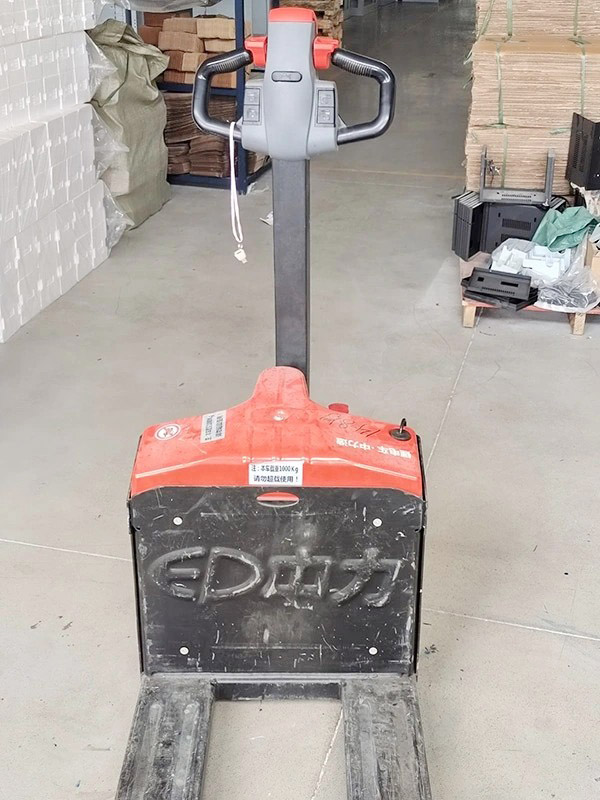 DBW Servo Voltage Stabilizer