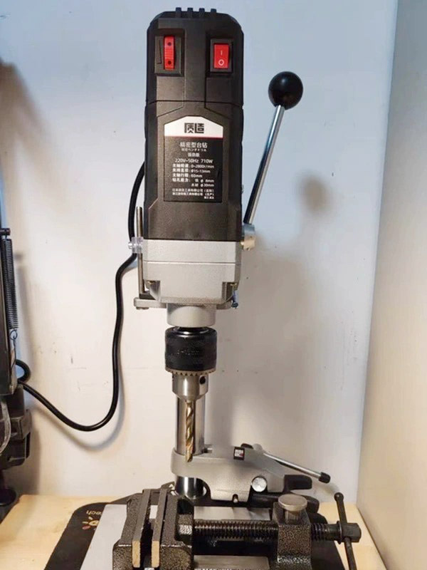 DBW Servo Voltage Stabilizer